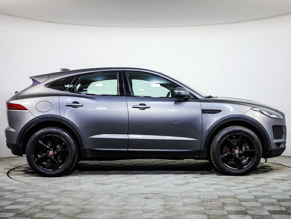 Jaguar E-Pace, 2018 Фото №3