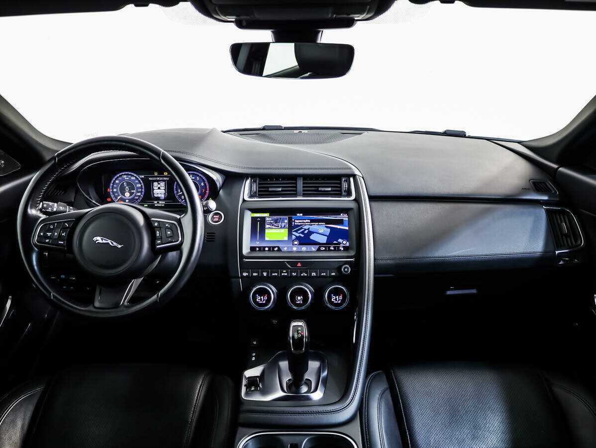 Jaguar E-Pace, 2018 Фото №9