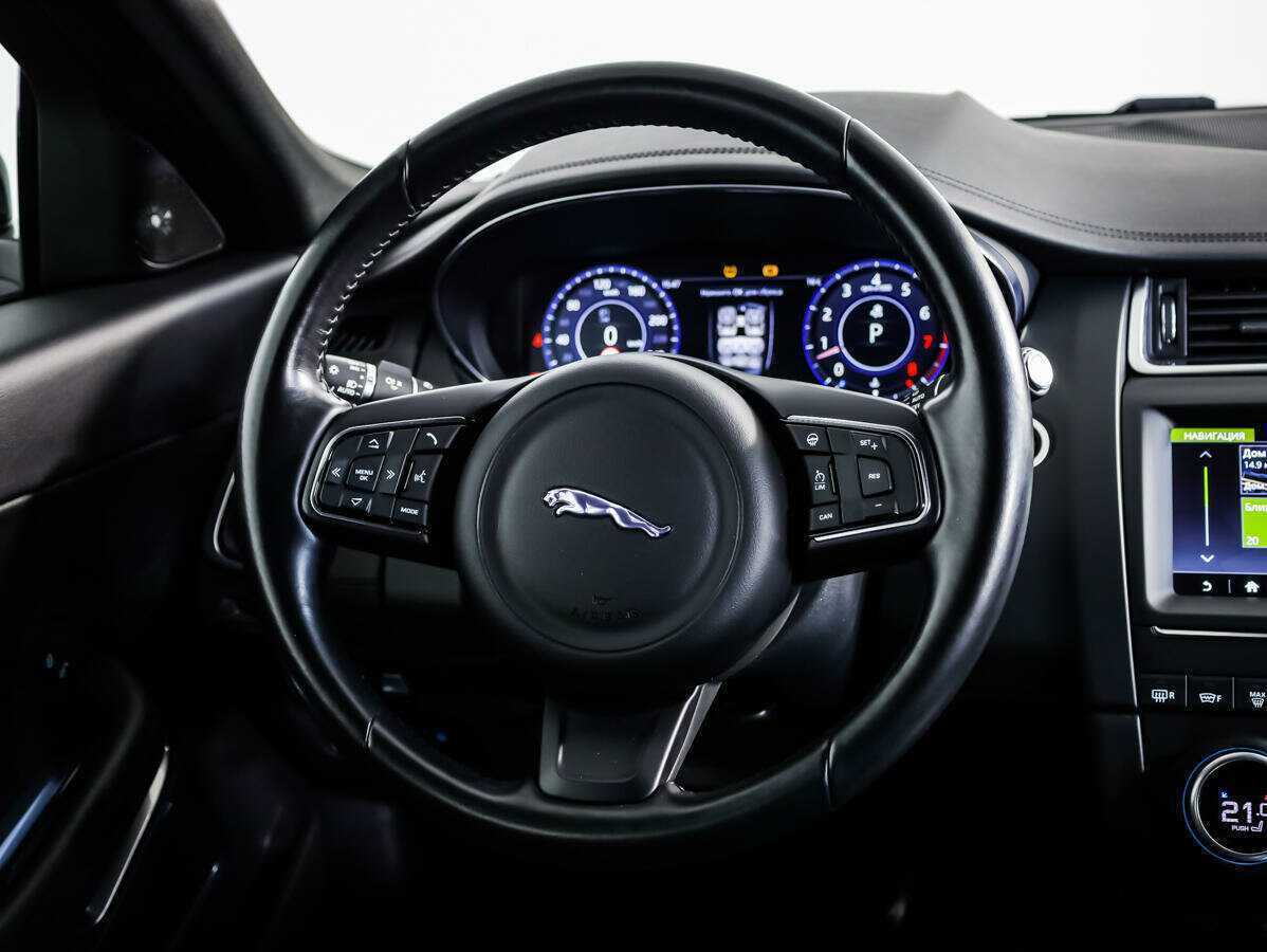 Jaguar E-Pace, 2018 Фото №10