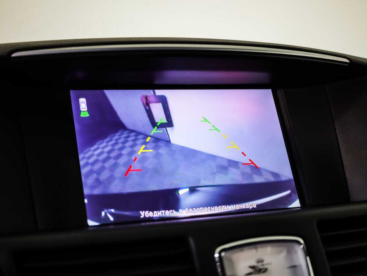 Infiniti M25, 2012 Фото №13