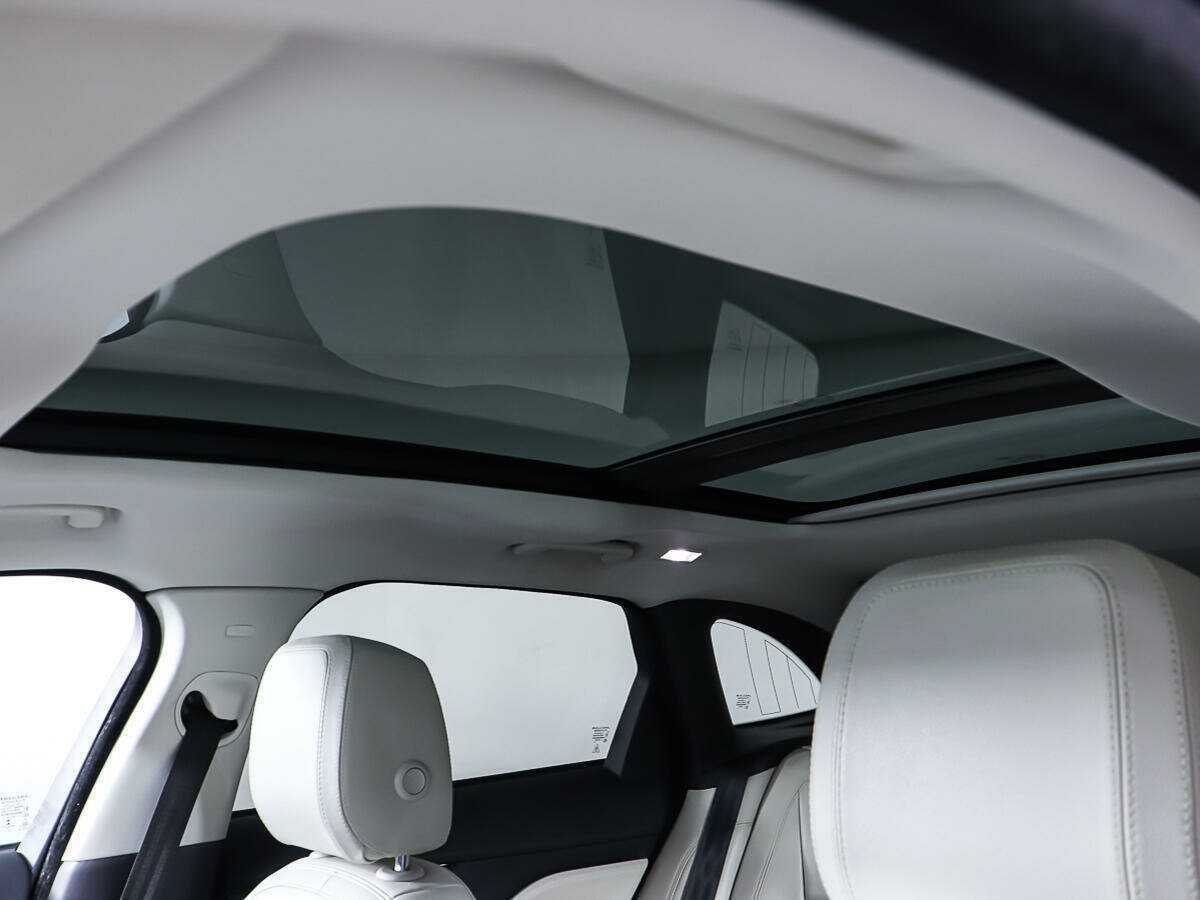 Jaguar F-Pace, 2016 Фото №23