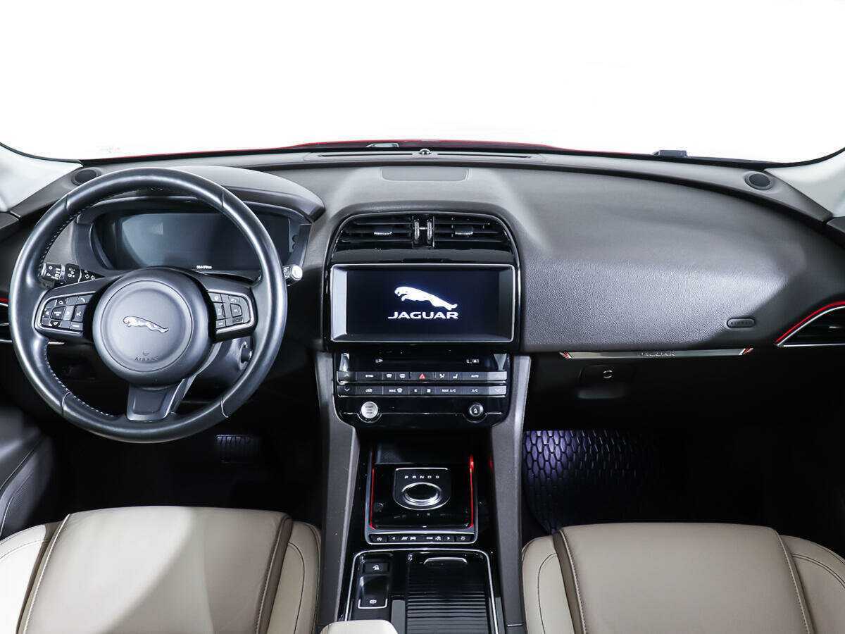 Jaguar F-Pace, 2016 Фото №13