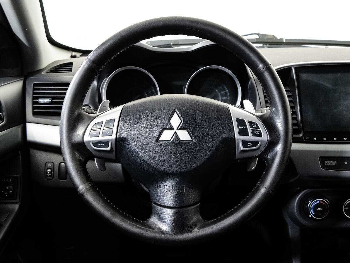 Mitsubishi Lancer, 2011 Фото №12