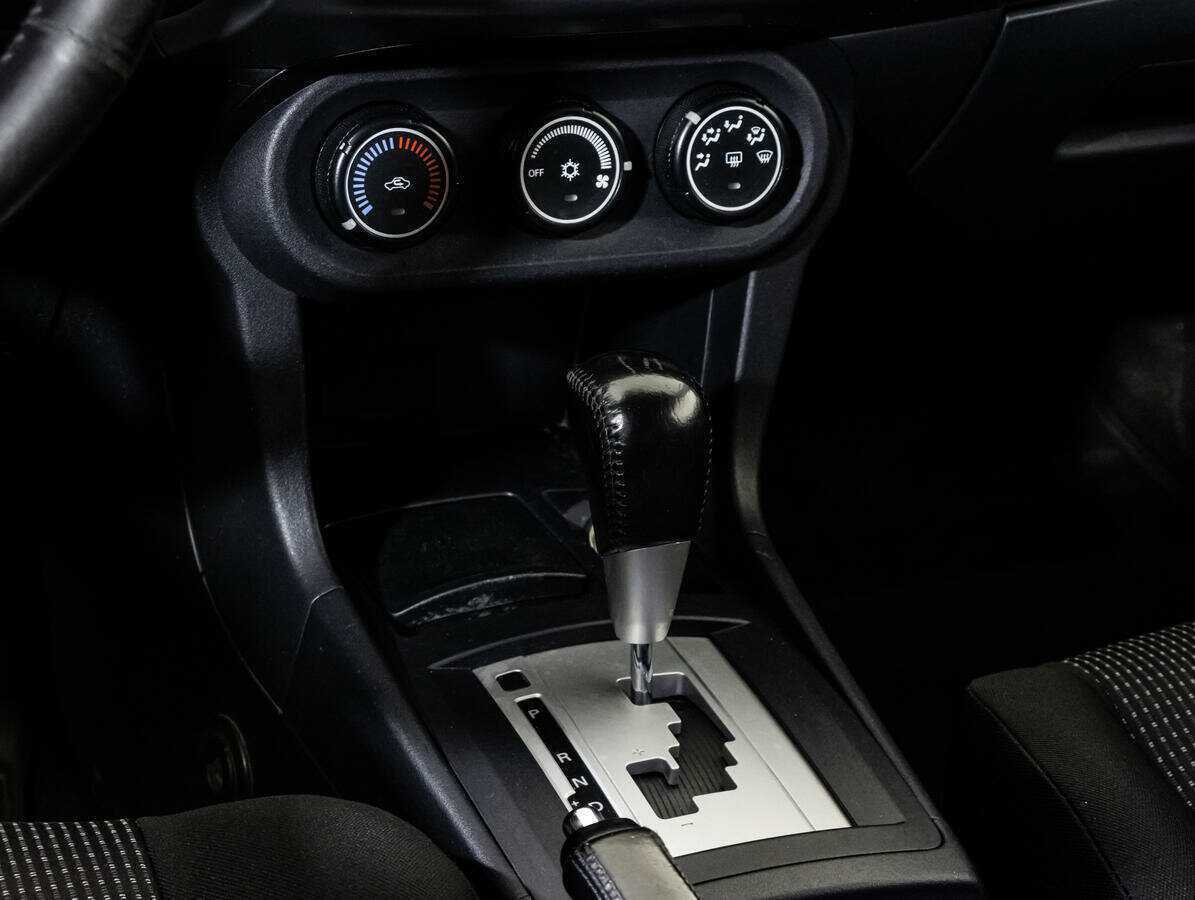 Mitsubishi Lancer, 2011 Фото №13