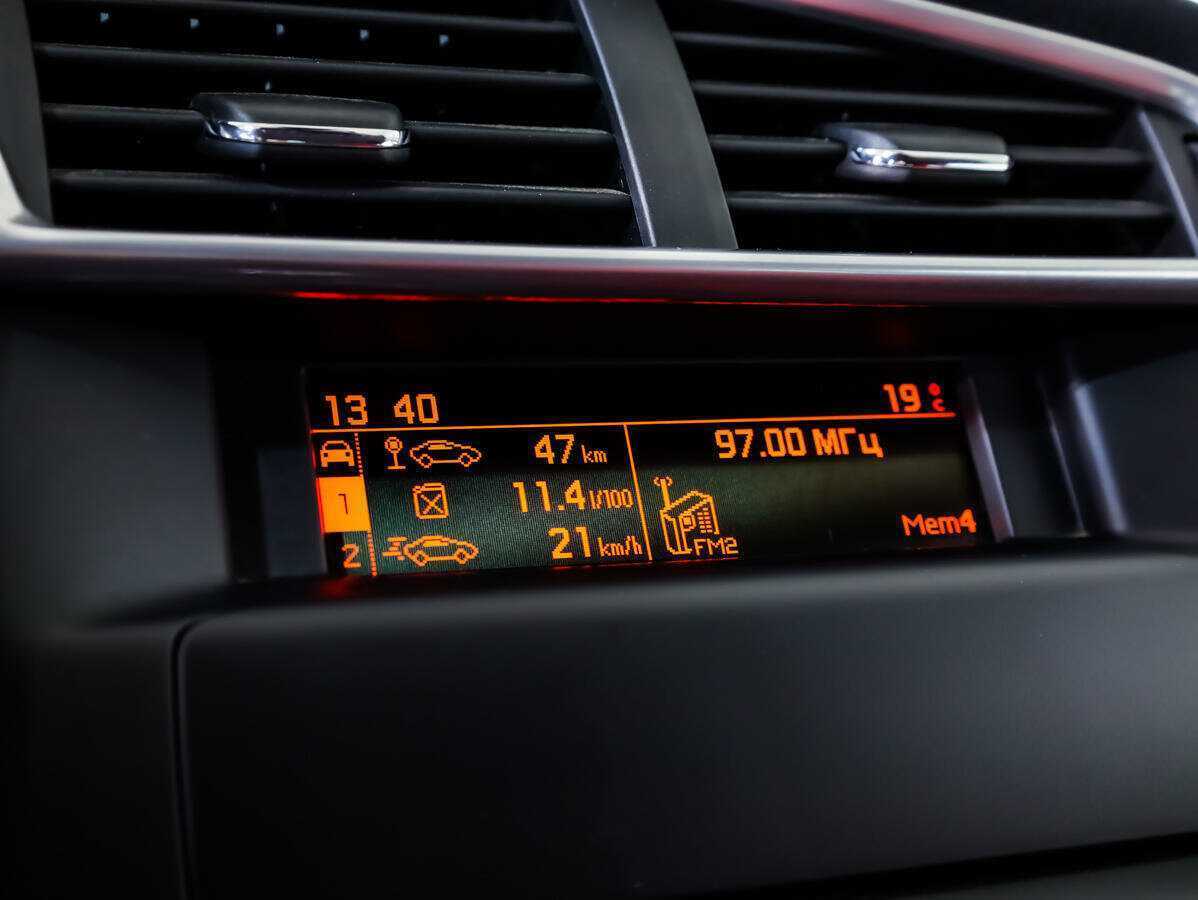 Citroen C4, 2012 Фото №13