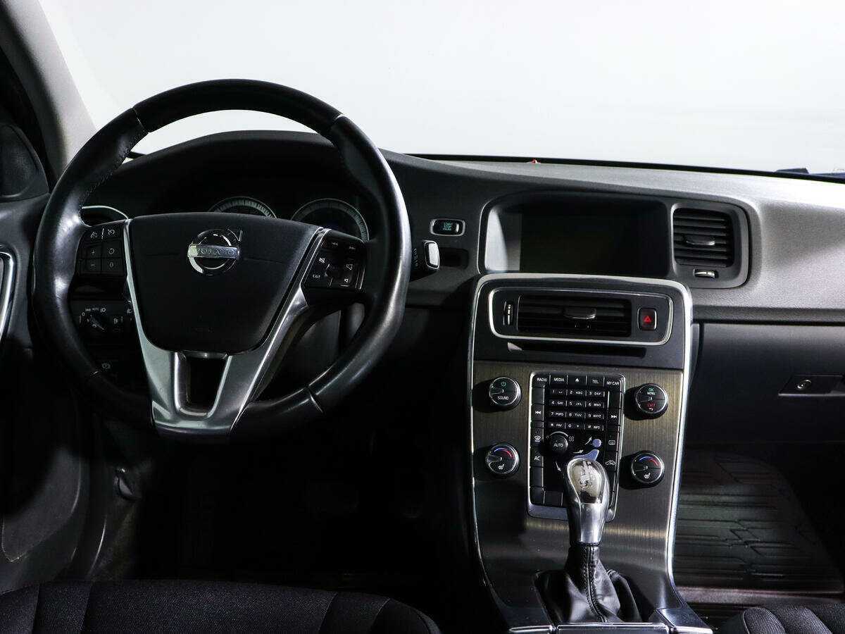 Volvo S60, 2012 Фото №10