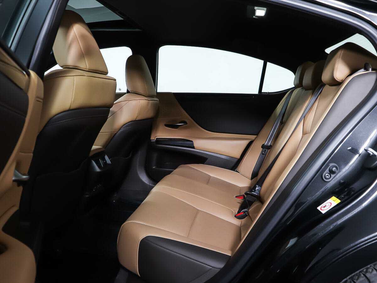 Lexus ES 250, 2019 Фото №10