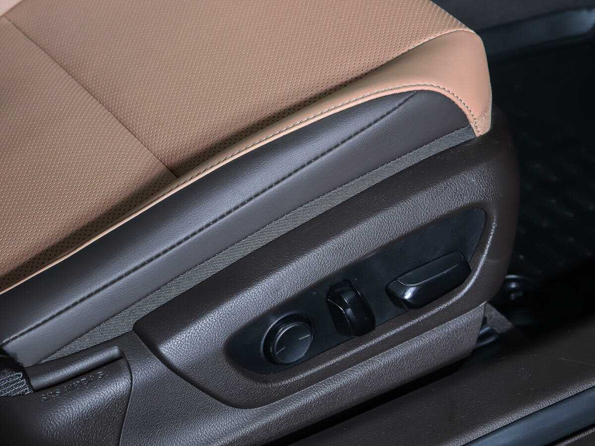 Lexus ES 250, 2019 Фото №17