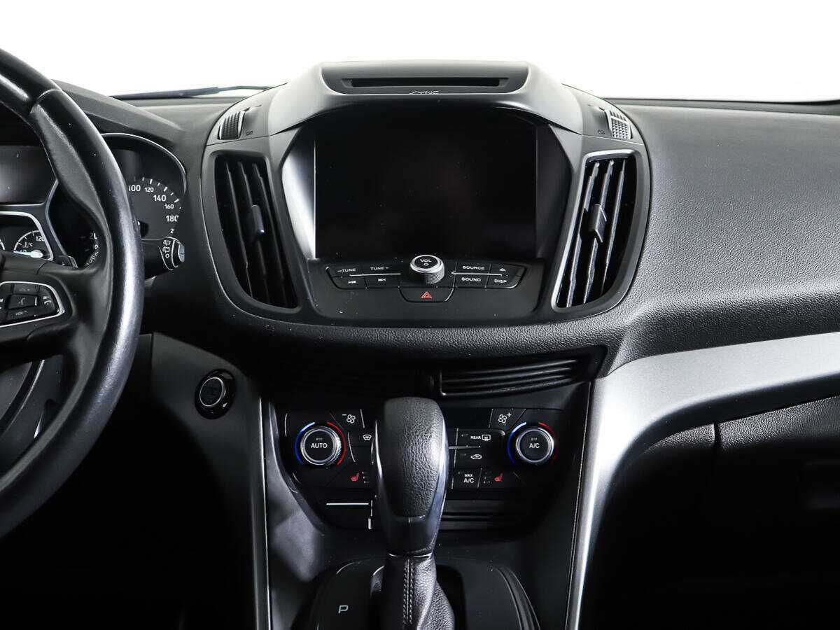 Ford Kuga, 2017 Фото №12