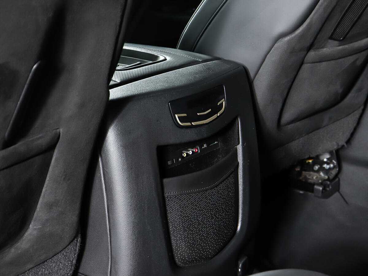 Cadillac Escalade, 2015 Фото №22