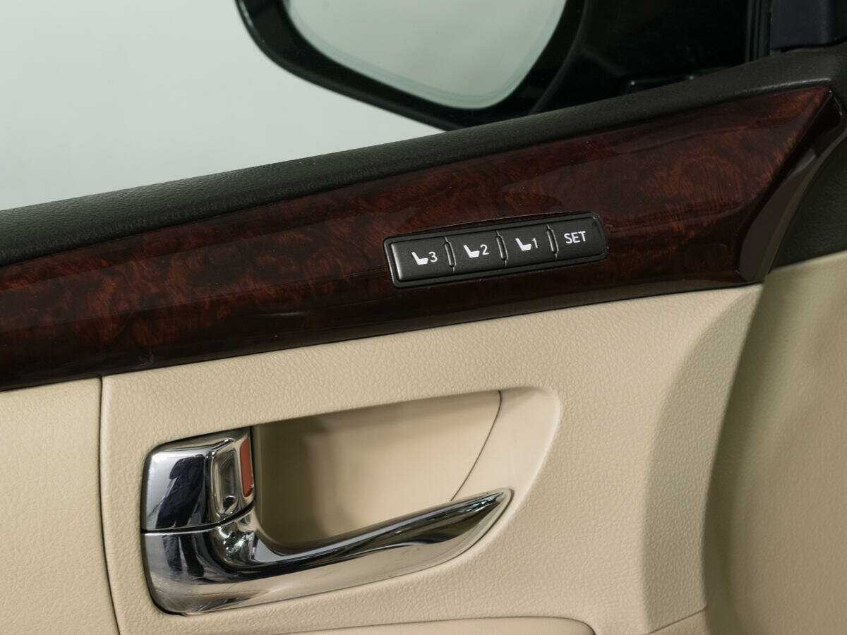 Lexus LX 570, 2008 Фото №22