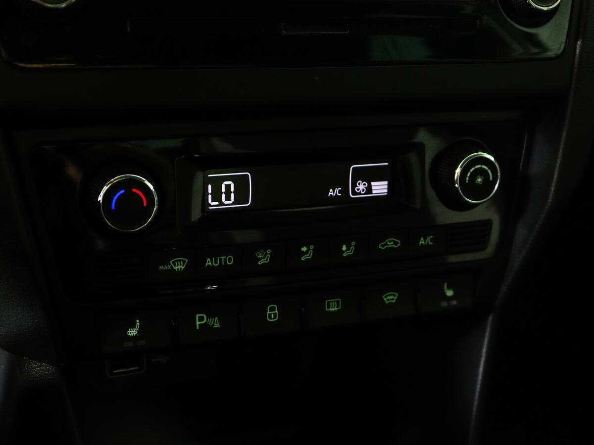 Skoda Rapid, 2019 Фото №16