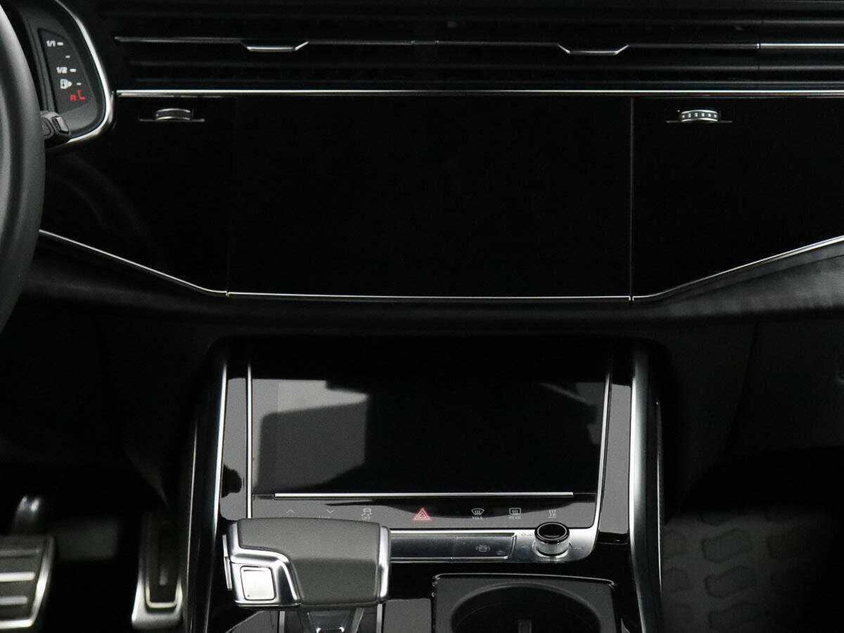 Audi Q8 45 TDI, 2019 Фото №17