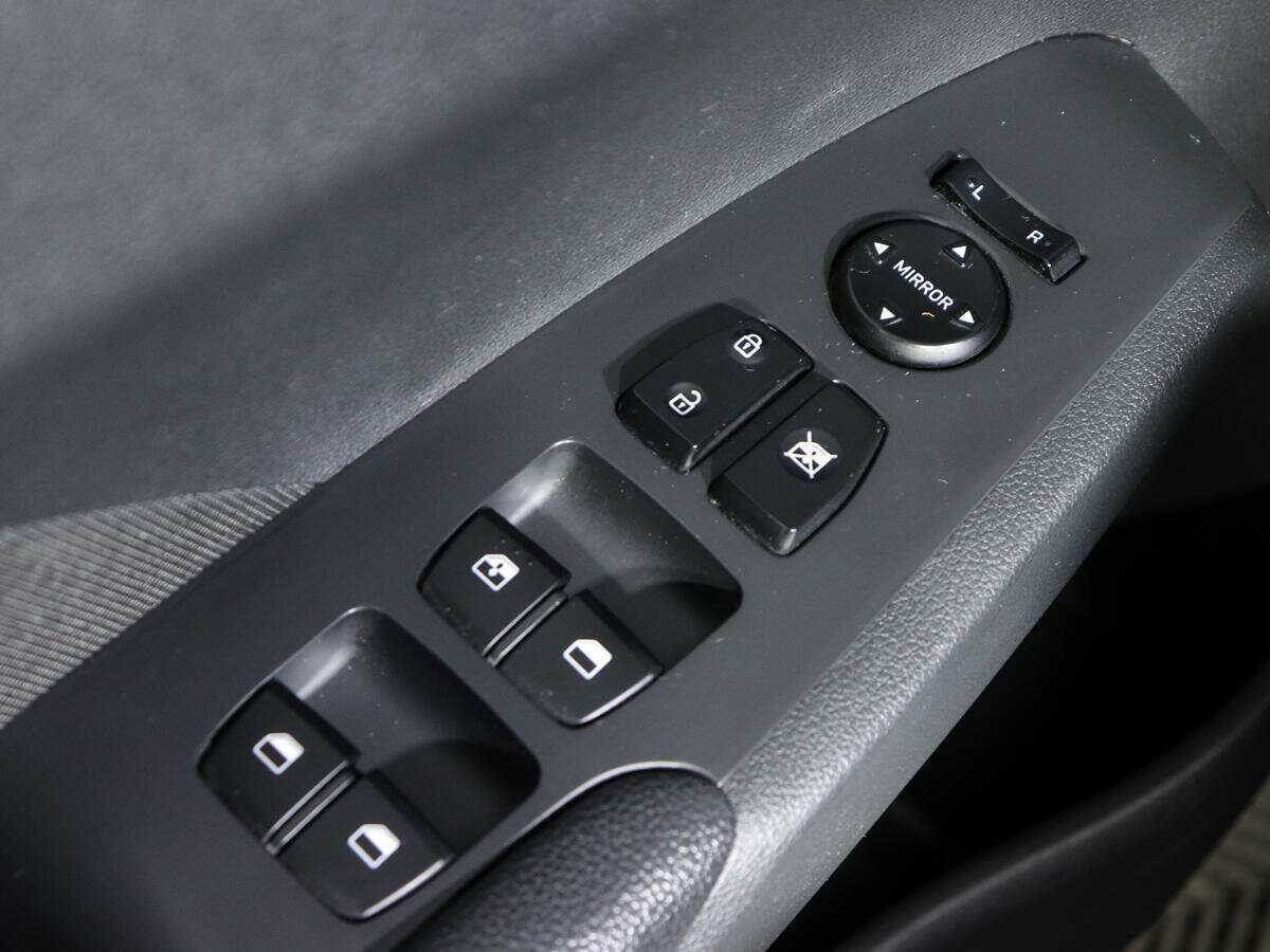 Hyundai Solaris, 2017 Фото №13