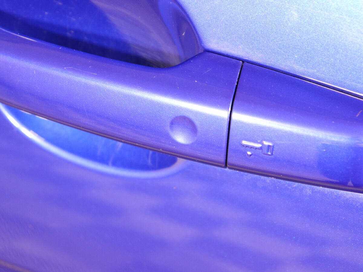 Jaguar XE, 2016 Фото №17