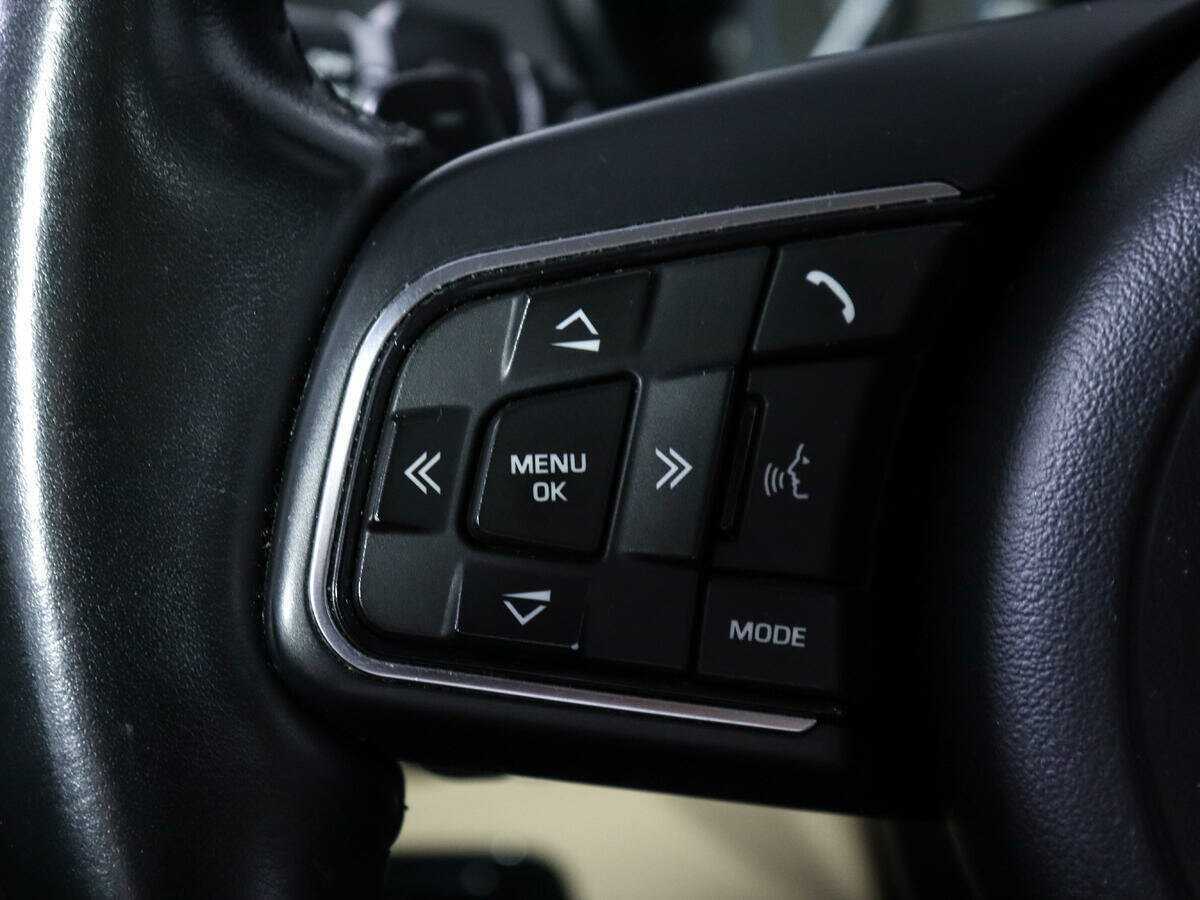 Jaguar XE, 2016 Фото №20