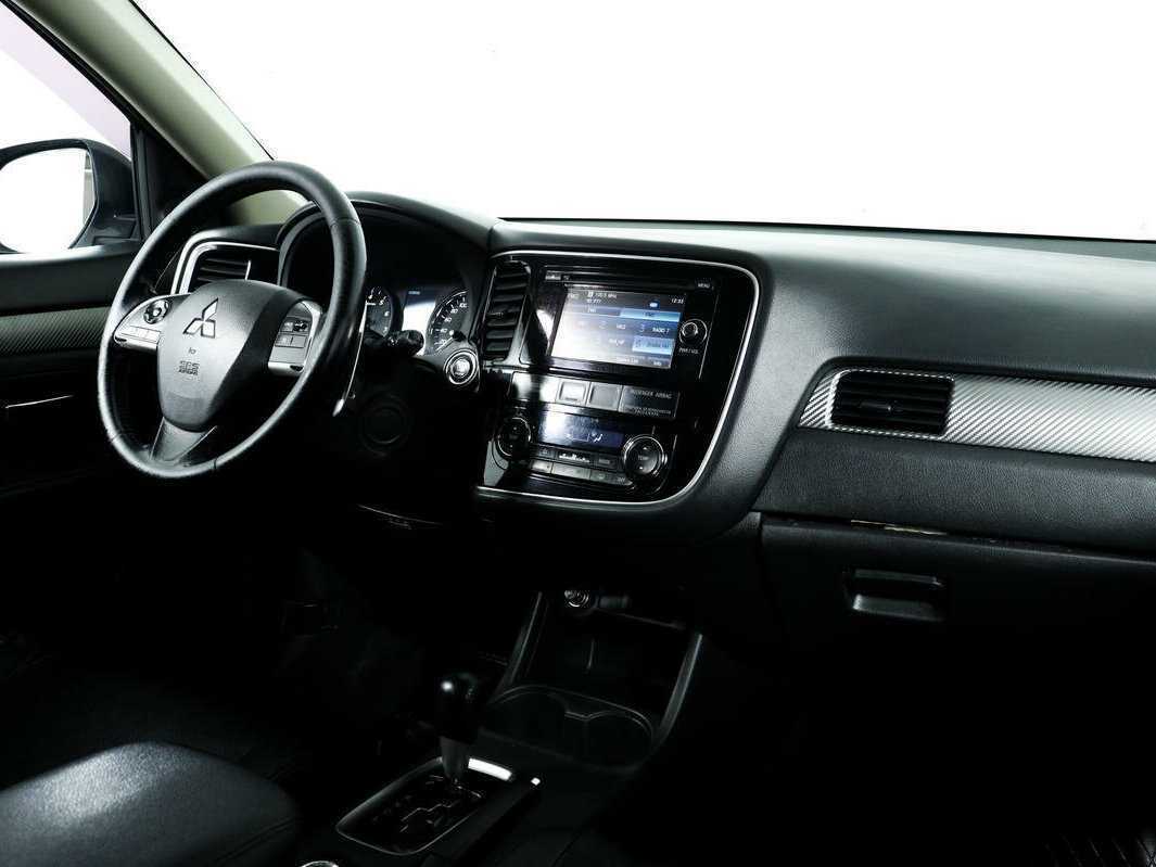 Mitsubishi Outlander, 2013 Фото №11