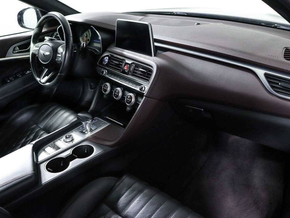 Genesis G70, 2019 - 87 500 км. | Фото №8