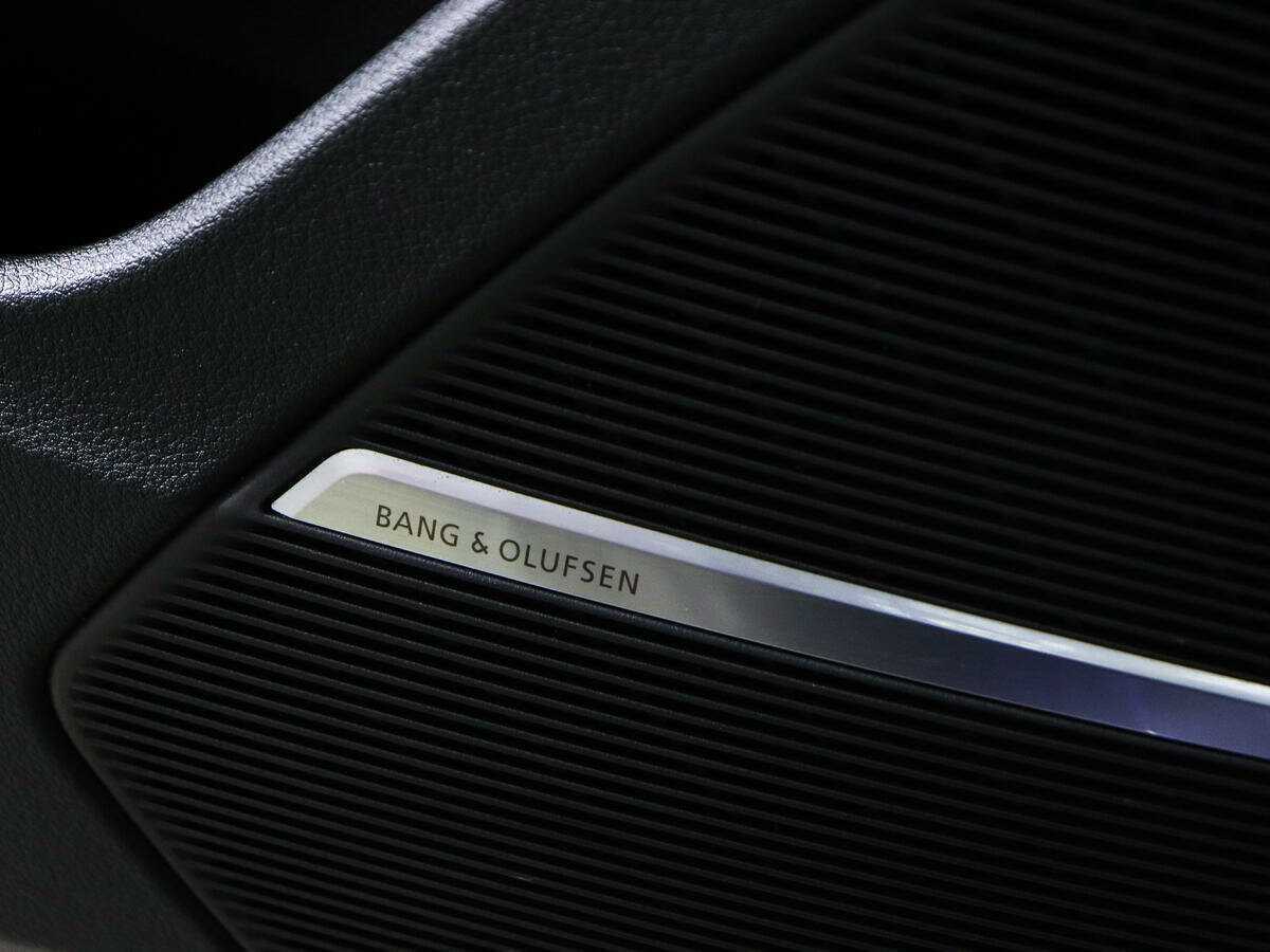 Audi Q8 55 TFSI, 2018 Фото №26