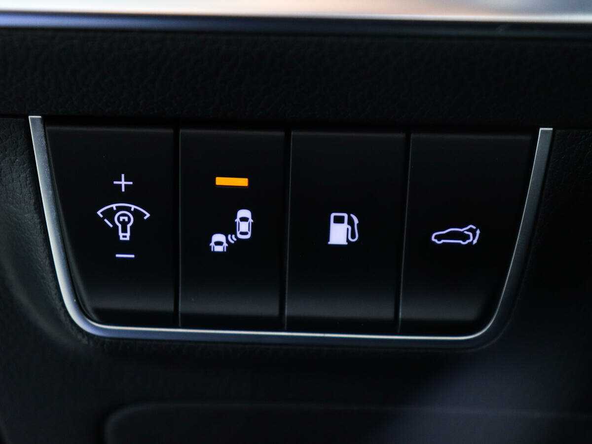 Kia Stinger, 2019 Фото №22