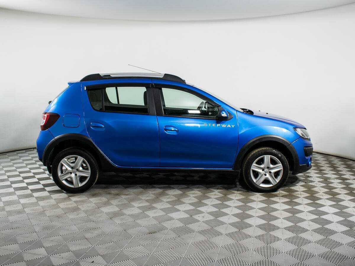 Renault Sandero Stepway, 2017 - 11 500 км. | Фото №4