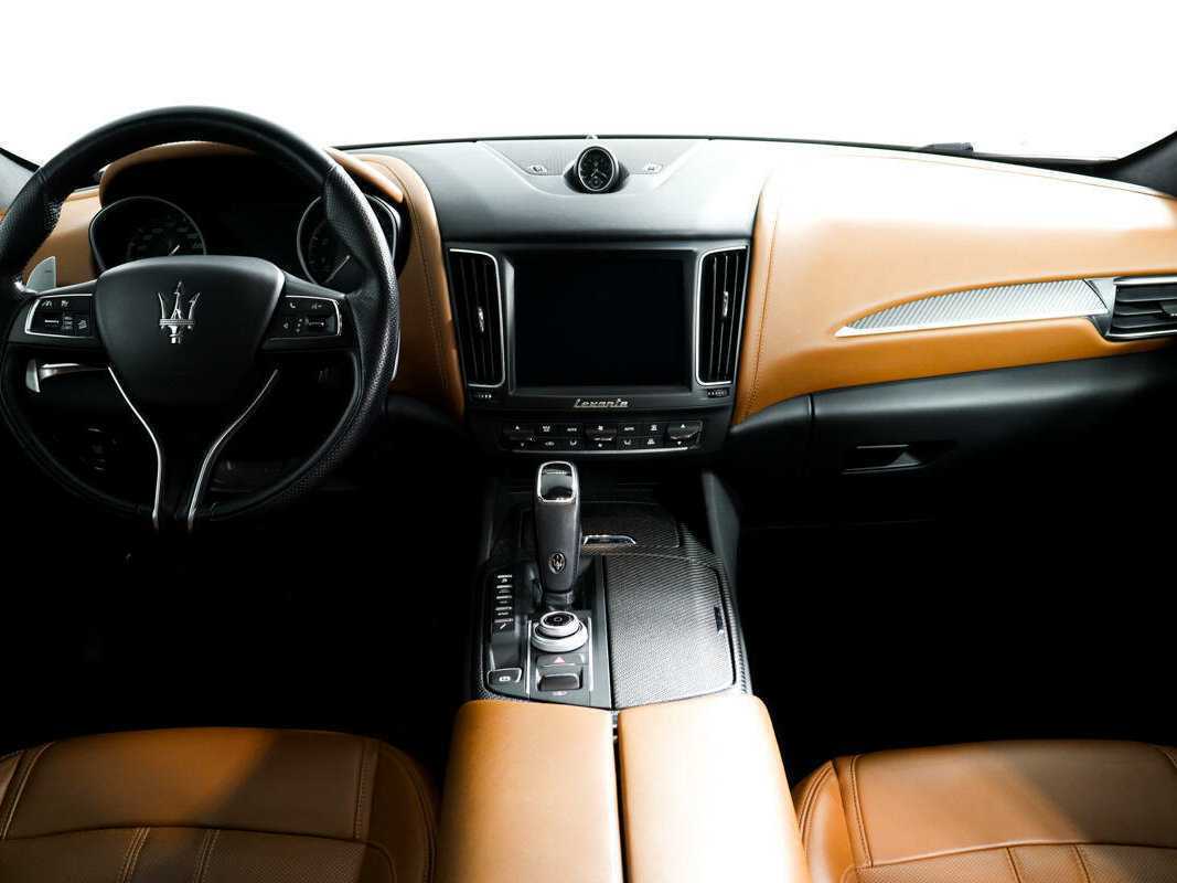 Maserati Levante, 2019 Фото №11