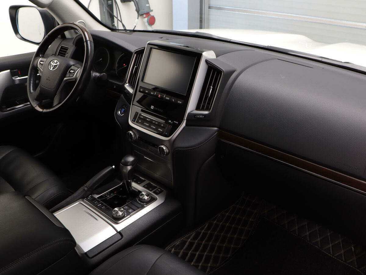 Toyota Land Cruiser, 2019 Фото №7