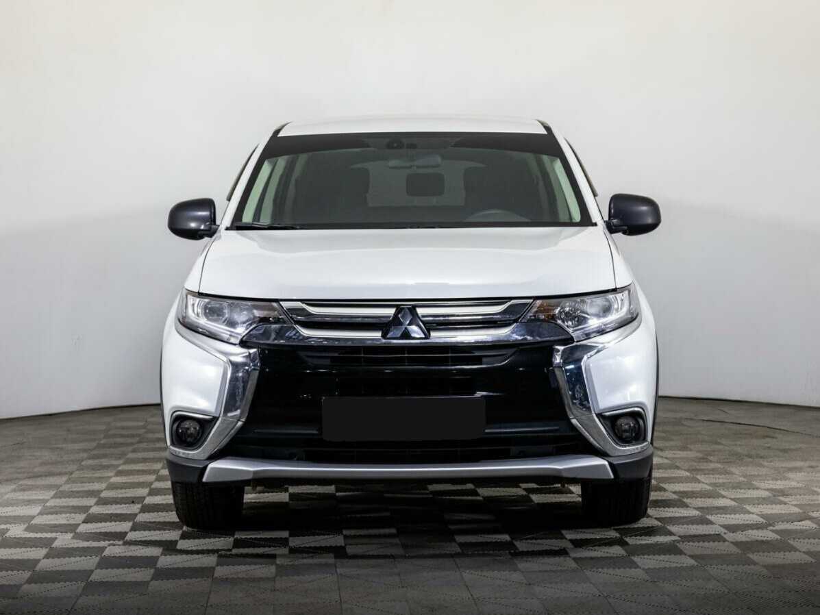 Mitsubishi Outlander, 2018 - 61 801 км. | Фото №2