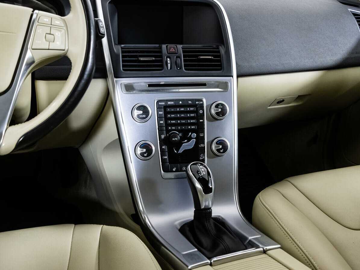 Volvo XC60, 2016 Фото №9