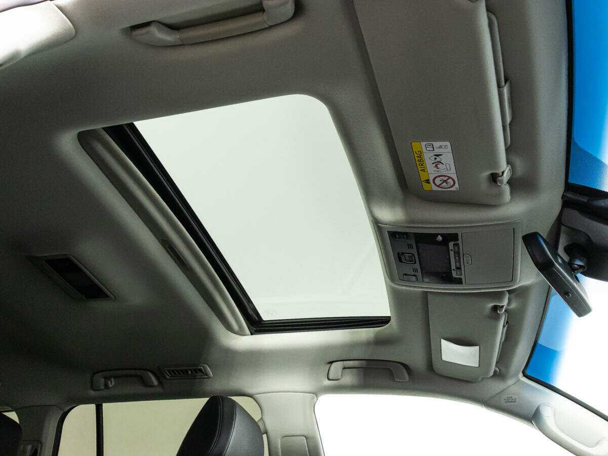 Toyota Land Cruiser, 2018 Фото №17