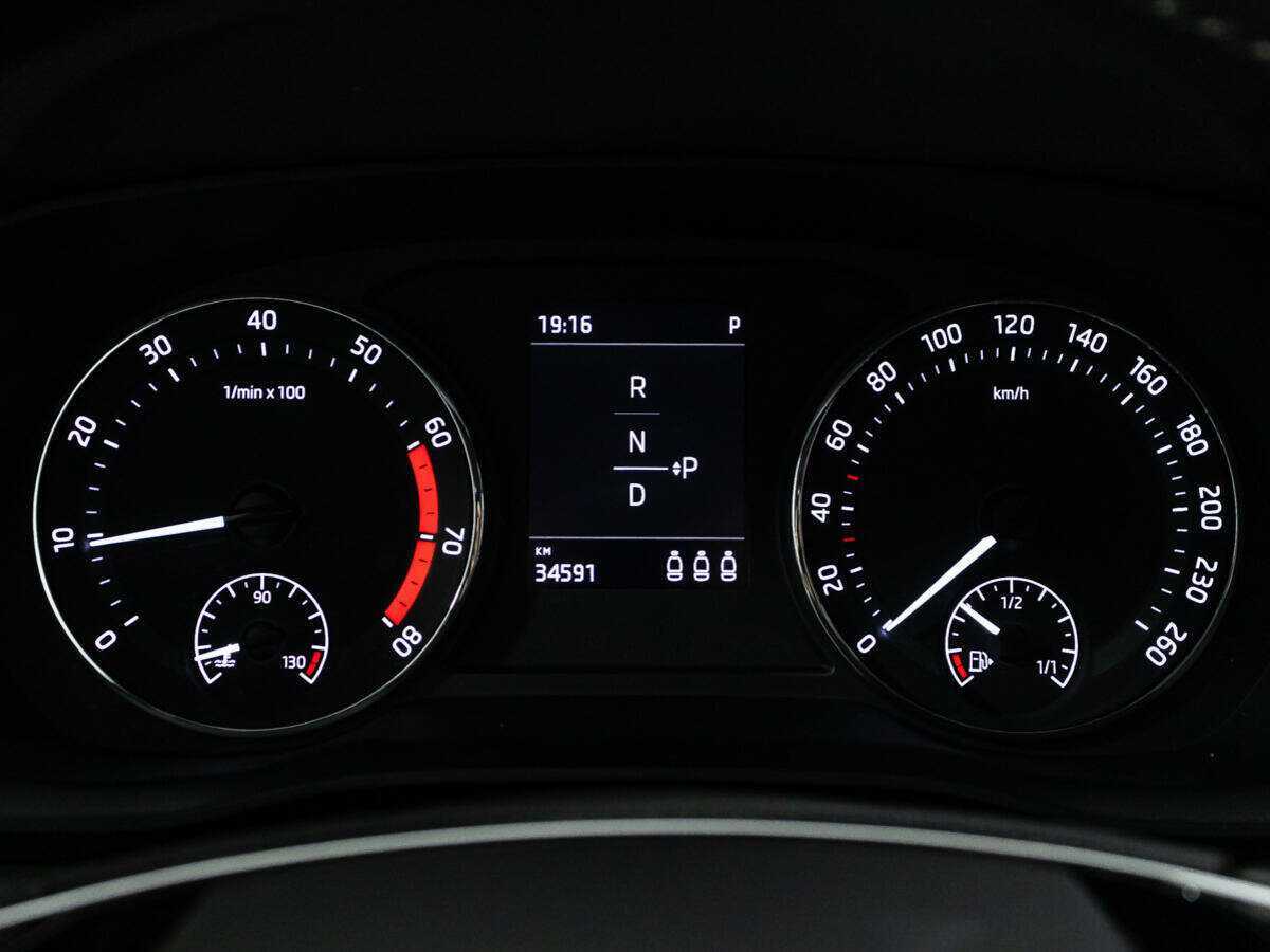 Skoda Octavia, 2021 Фото №12