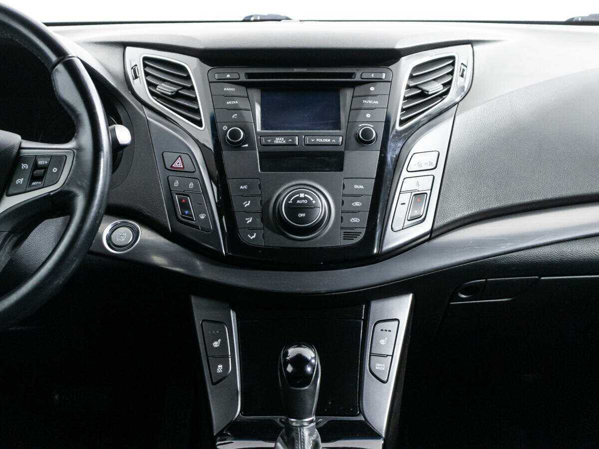 Hyundai i40, 2015 Фото №14