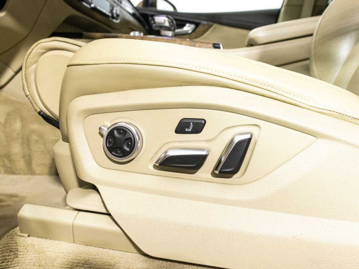 Audi Q7, 2017 Фото №18