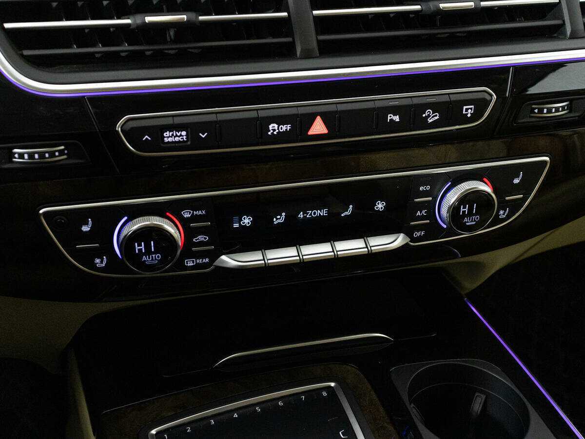 Audi Q7, 2016 Фото №20