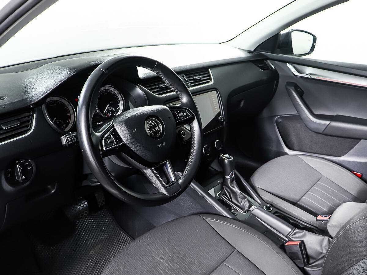 Skoda Octavia, 2018 Фото №15