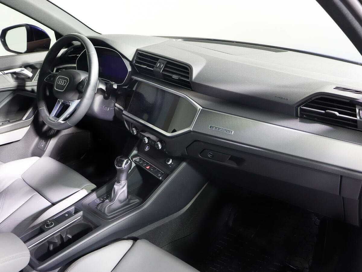Audi Q3 45 TFSI, 2021 Фото №8
