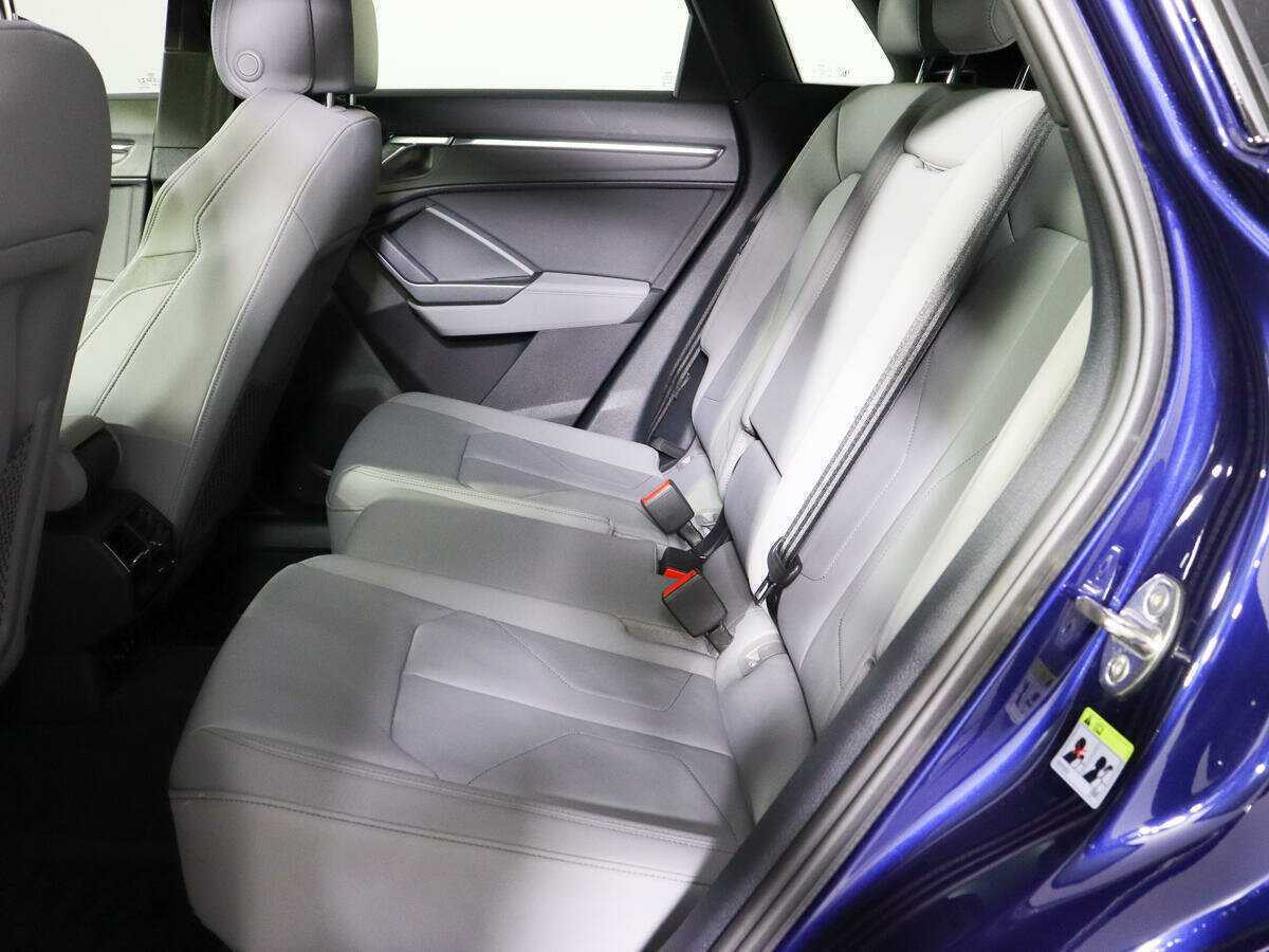 Audi Q3 45 TFSI, 2021 Фото №9