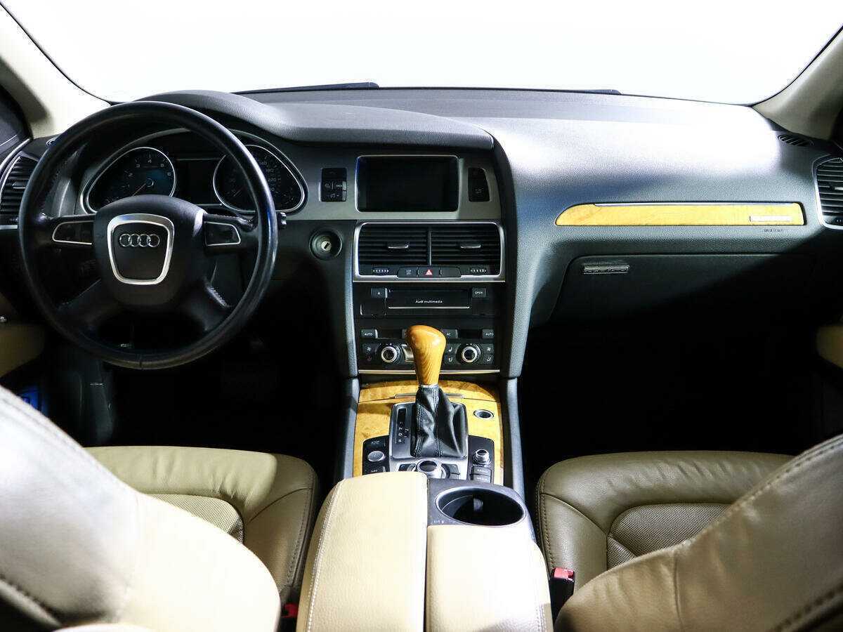 Audi Q7, 2010 Фото №12