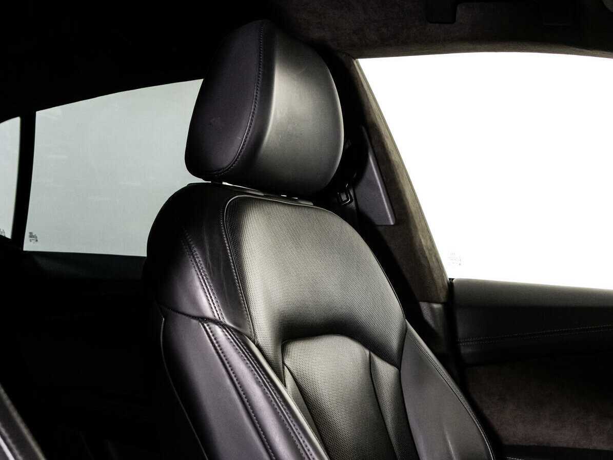 Audi Q8 45 TDI, 2019 Фото №15