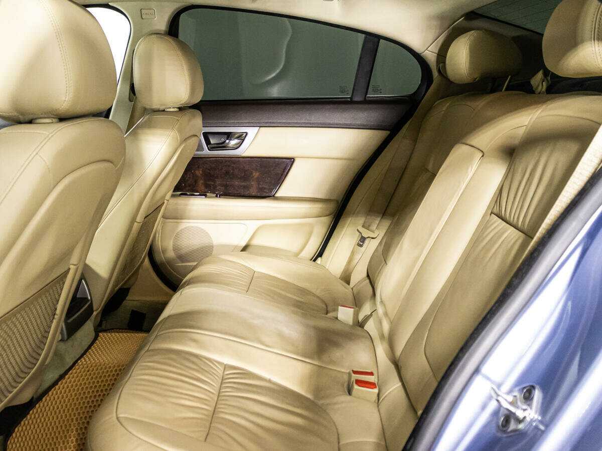 Jaguar XF, 2008 - 256 421 км. | Фото №8