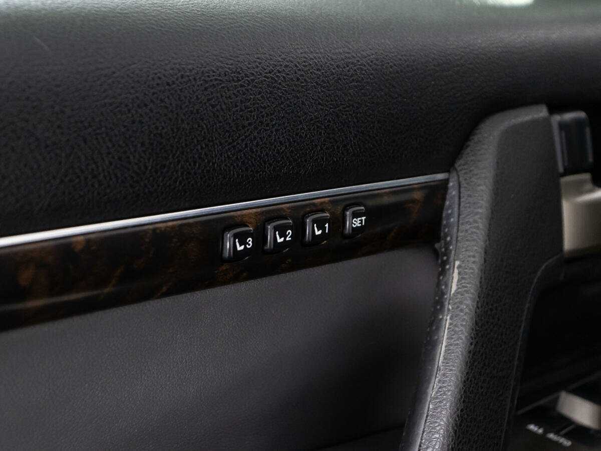 Toyota Land Cruiser, 2010 Фото №16