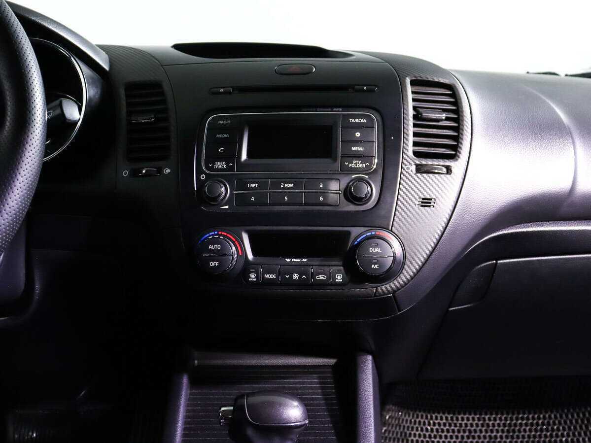 Kia Cerato, 2014 Фото №13