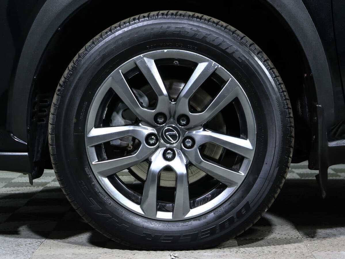 Lexus NX 300, 2018 Фото №13