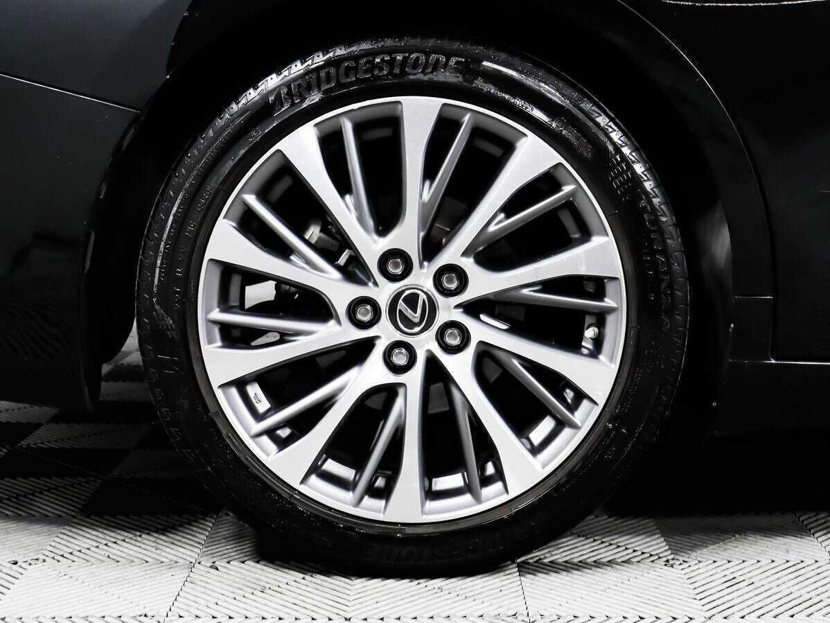 Lexus ES 250, 2020 Фото №14