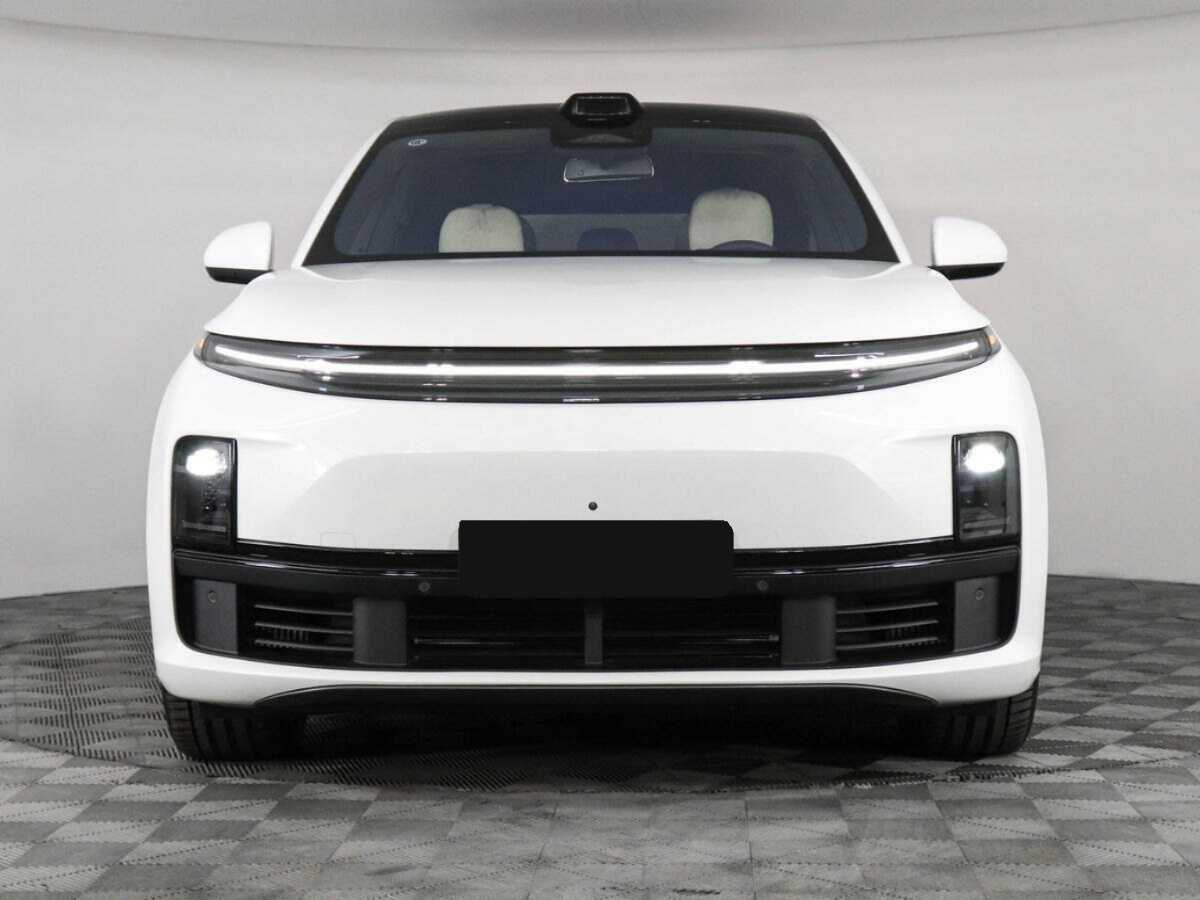 LiXiang L7, 2024 - 701 км. | Фото №2