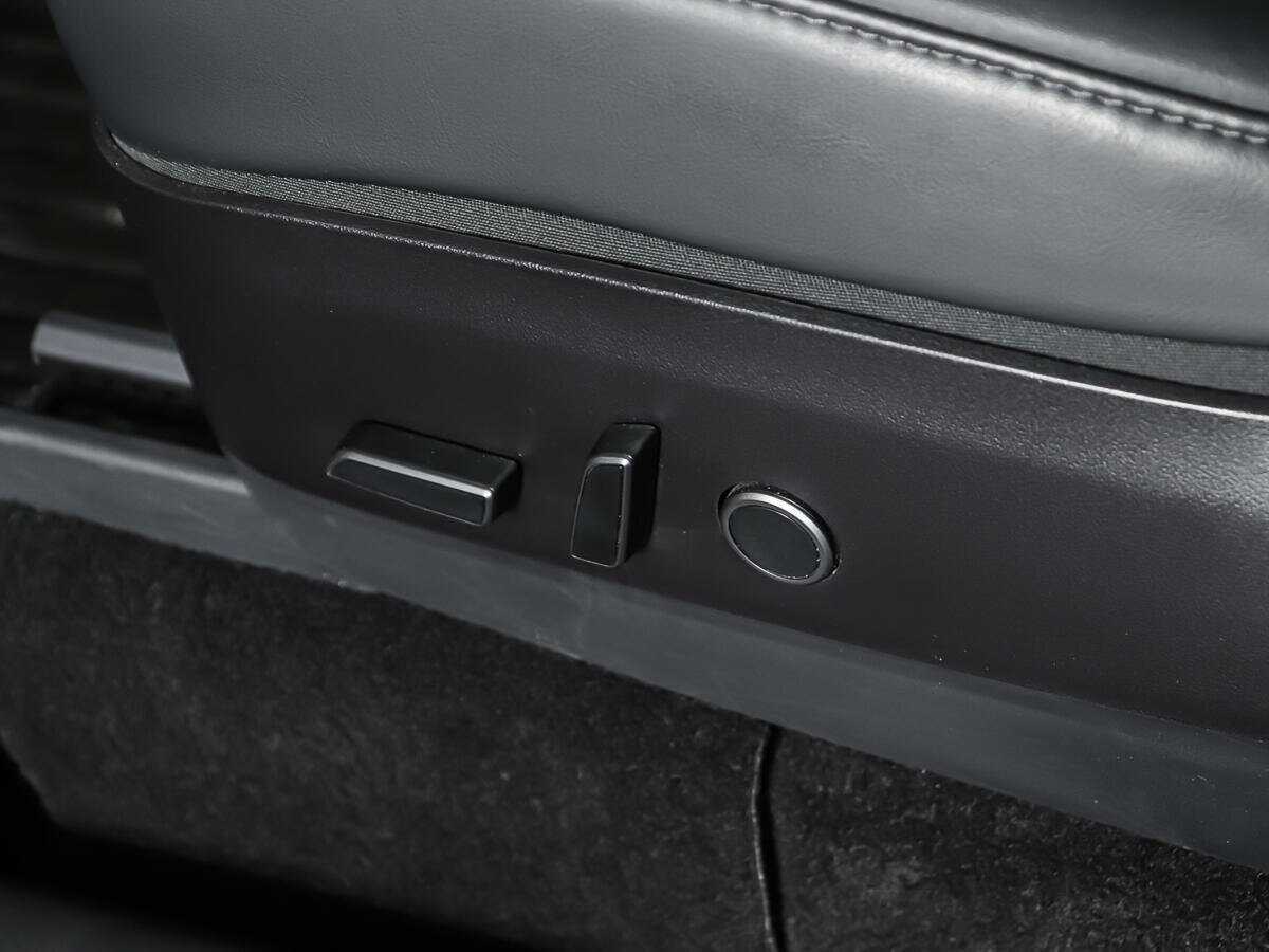 Tesla Model Y Performance, 2021 Фото №18