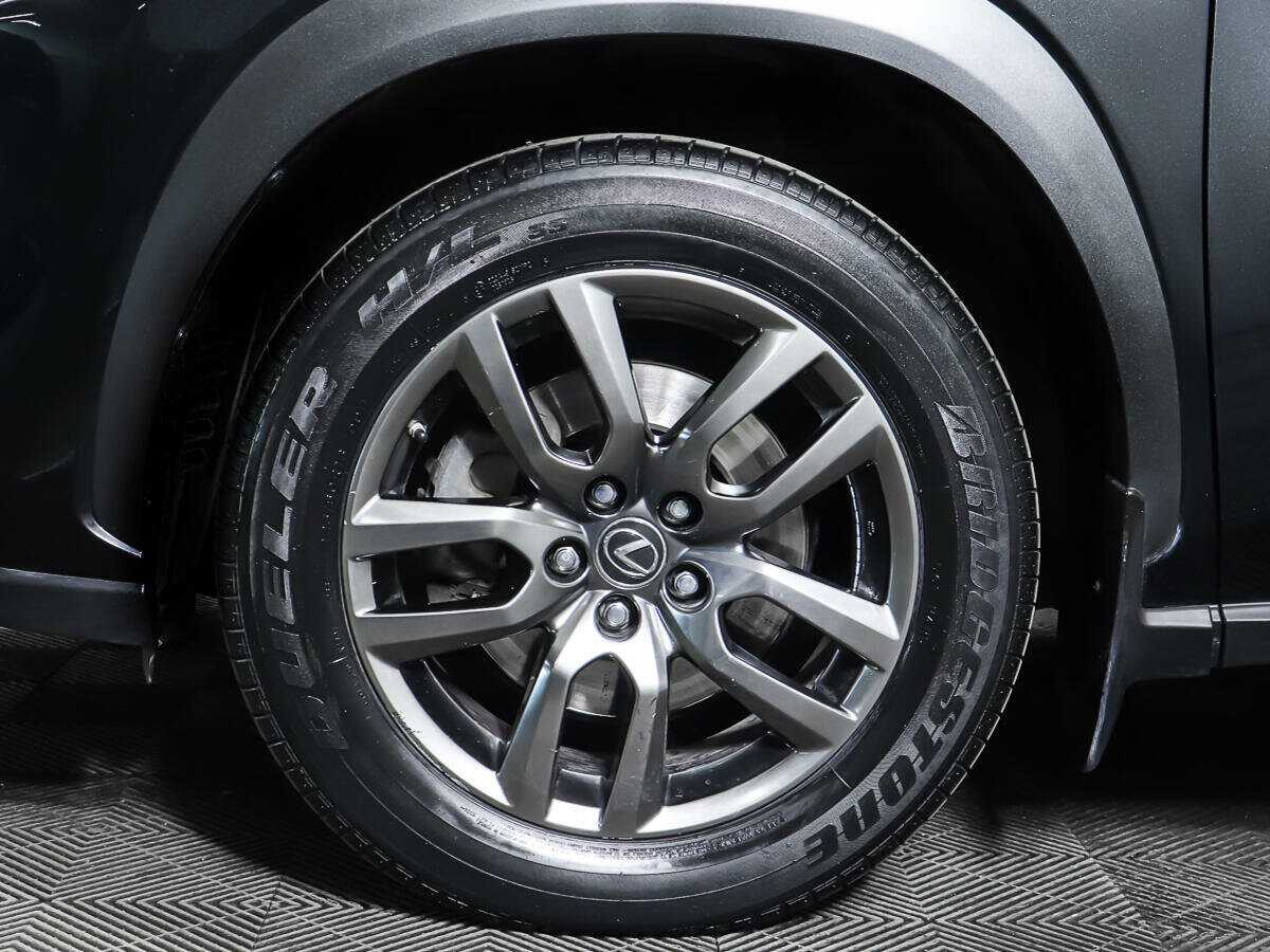 Lexus NX 300, 2018 Фото №21