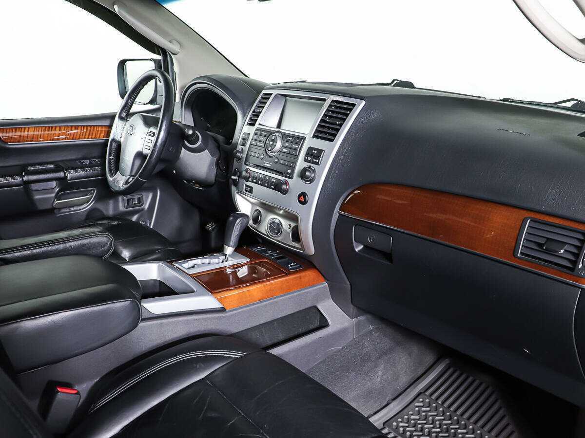 Infiniti QX56, 2008 Фото №9