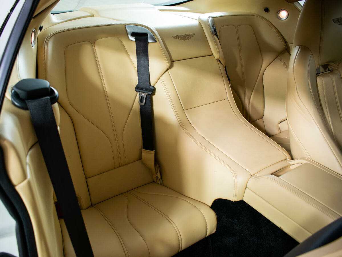 Aston Martin DB9, 2013 Фото №10