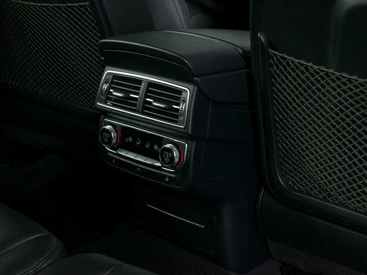 Audi Q7, 2015 Фото №13